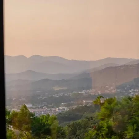 펜션 Le Paradis Des Alberes - Refuge Vue & Montagnes *